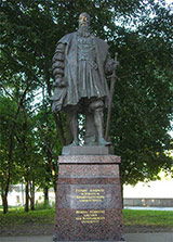 Памятник Альбрехту Бранденбургскому - основателю Кёнигсбергского университета